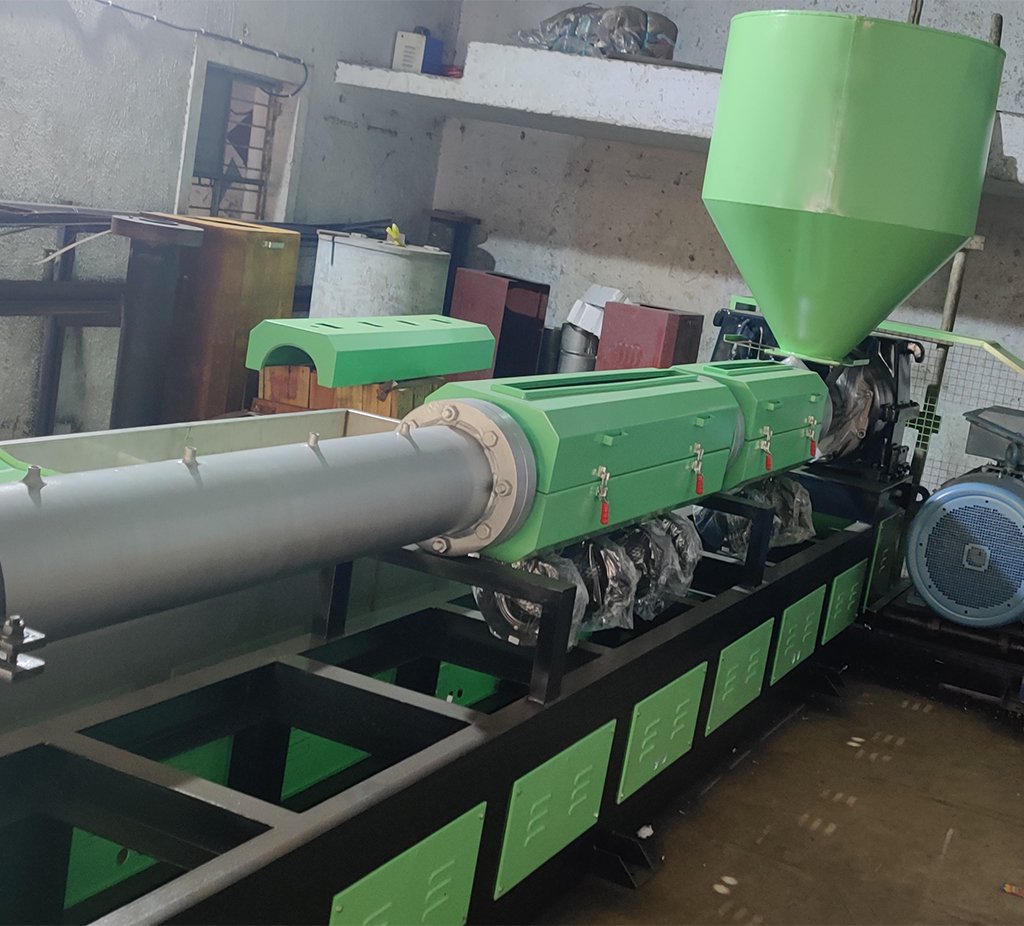 Plastic Extruder Machine